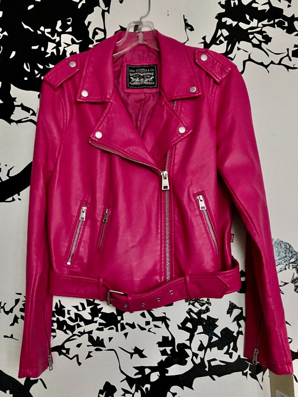Hot Barbie Pink Levi’s Faux Leather Vegan Biker Jacket Medium